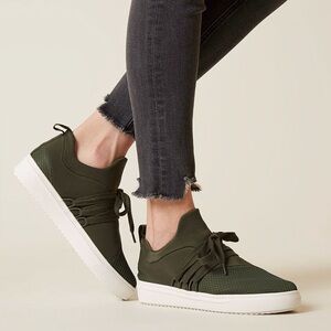 Steve Madden Olive Green Sneakers